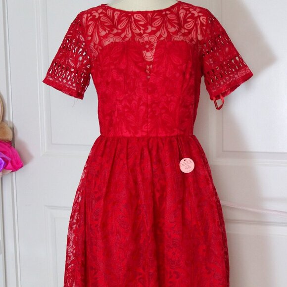 Chi Chi London Lace Red Midi Lilith Dress - Picture 1 of 5